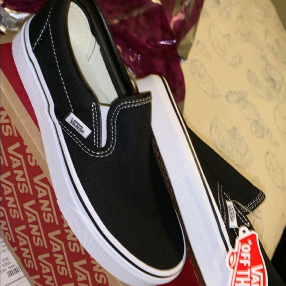 Black slip on vans